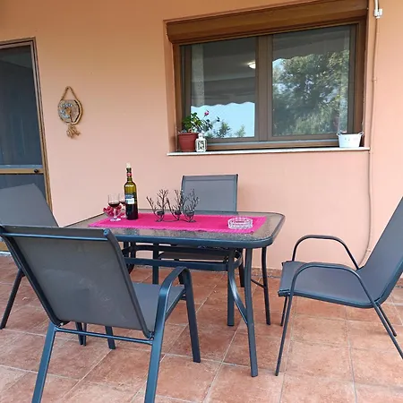 Golden Vali House Daire Koinira