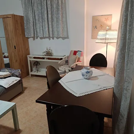 Golden Vali House * Kinira
